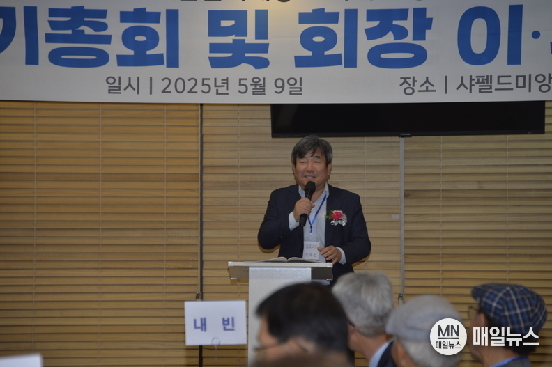 인천기계공업고등학교 정덕근 교장님이 축사를 하고 있는 모습. ⓒ 김학현 기자
