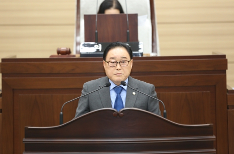 인천 서구의회 김춘수 의원, ‘구민 안전 위해 전문적인 들개 포획과 예방 대책 촉구’