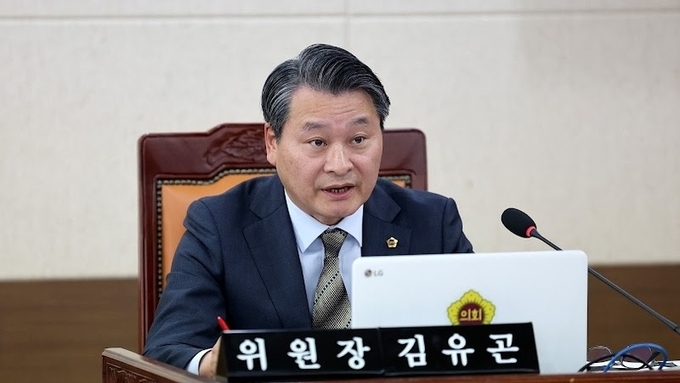 [인터뷰]김유곤 인천시의회 산업경제위원장 “첨단기술과 생활경제가 공존하는 인천, 반드시 실현하겠다”