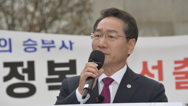 [연재기사-유정복 인천시장 편] “빚 먼저 갚자” 유정복의 결단… 인천, 재정혁신으로 ‘부채 도시’ 오명 씻다