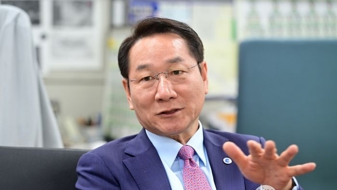 [기획기사] 고관세 파고 속, 인천 수출기업과 함께 돌파하는 유정복호의 전략
