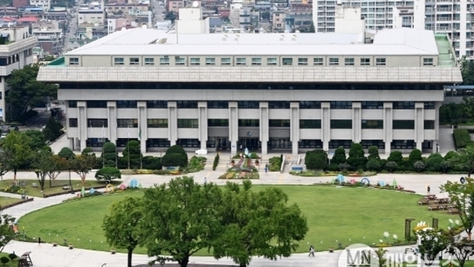 유정복 시장, "2026년 1월 1일부터 수도권매립지 직매립 금지" 협약 - 정부의 책임 있고 적극적인 약속 이끌어 내 -