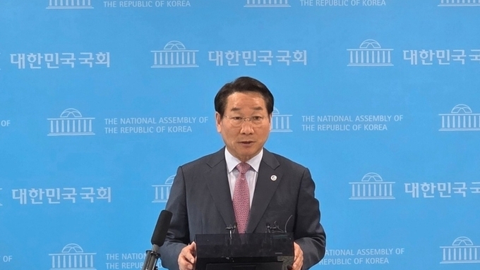 “대한민국 위기…일당국가 우려” 유정복, 국회서 대국민 호소 기자회견