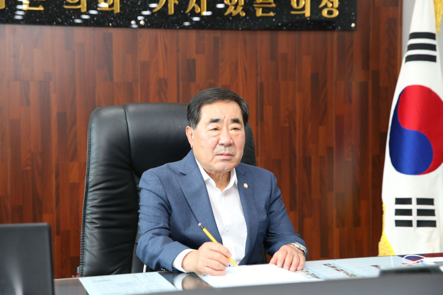 송춘규2.jpg