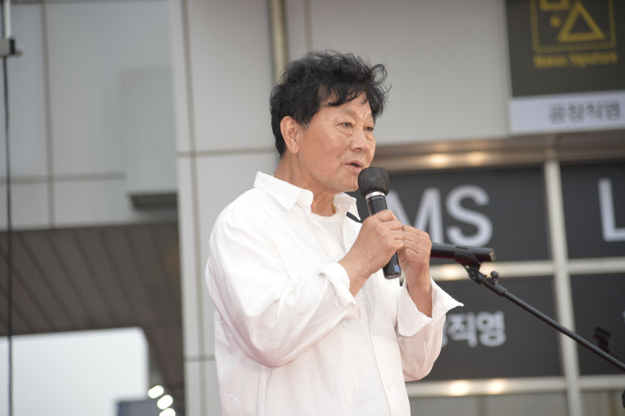 백영규굿1.JPG