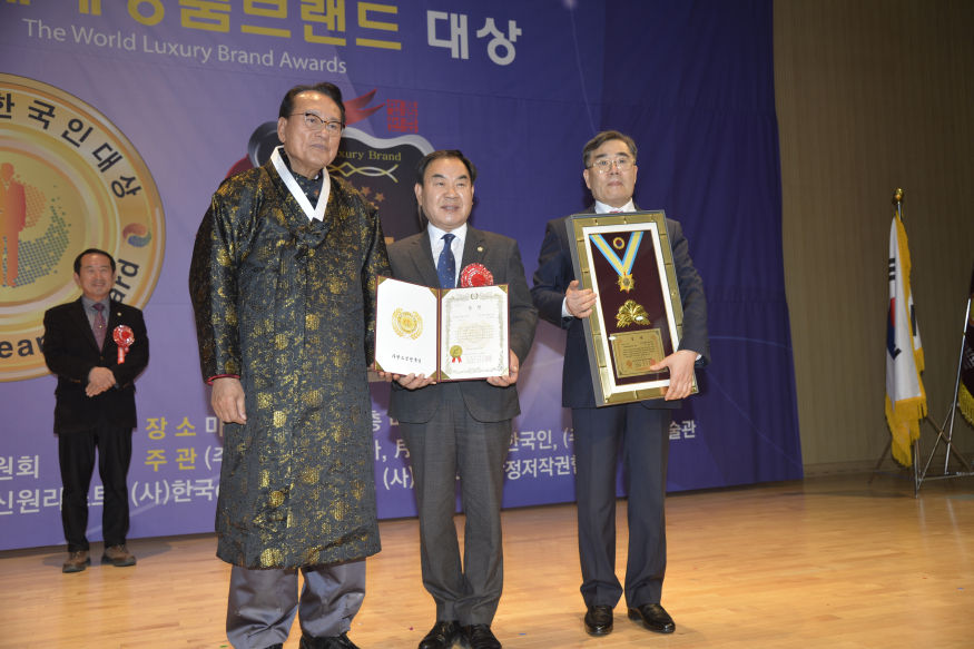 오용환시상.JPG
