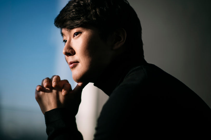 조성진_C.Christoph_Koestlin_DG.jpg