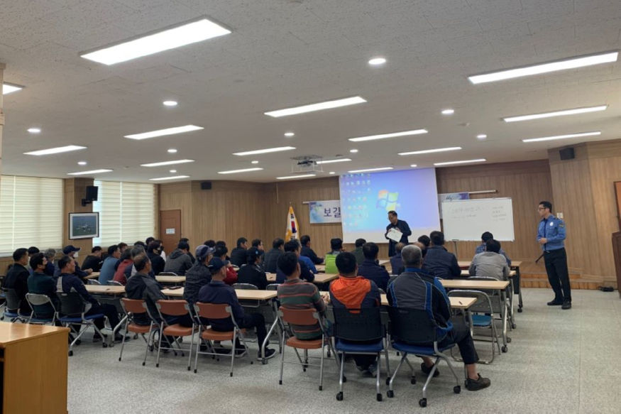완도해경, ‘찾아가는 소형선박 조종사 면허 갱신교육’ 유치海.jpg