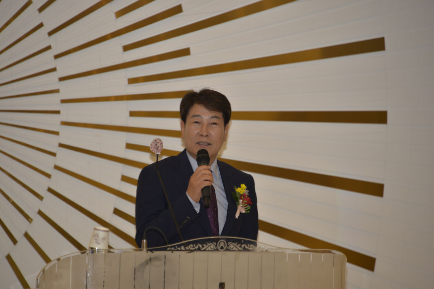 굿명창용회장.JPG