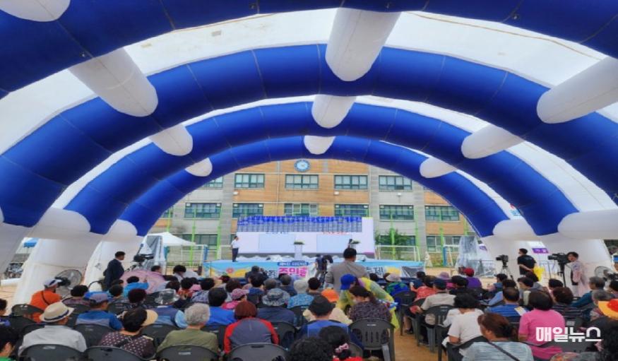 십정2동 주민자치회, 제4회 주민총회 및 꽃밭골축제 성료 (사진 = 부평구) 4. 십정2동 주민자치회, 제4회 주민총회 및 꽃밭골축제 성료1.jpg