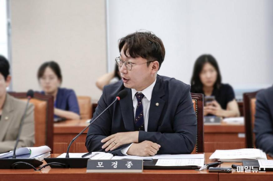 더불어민주당 모경종(서구병) 의원 ⓒ 모경종 의원실 붙임1. (사진) 모경종 의원1.jpg