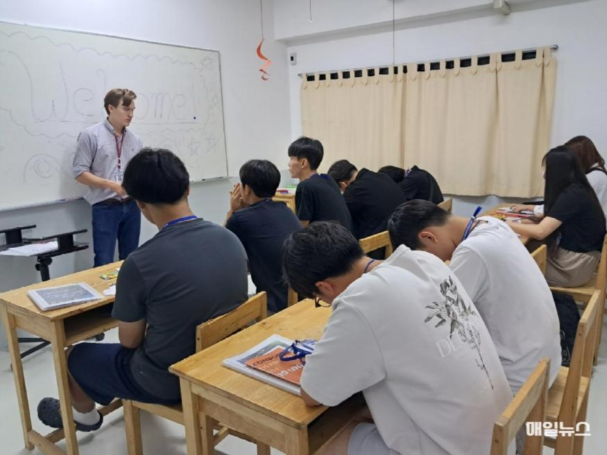 2023년 청소년 해외 문화체험 및 어학연수 활동 모습. ⓒ 강화군 2023년 청소년 해외 문화체험 및 어학연수 활동 모습 (3)1.jpg