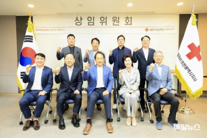 (사진) 적십자 인천지사, 상임위원회 개최0.jpg