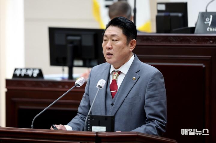 인천시의회 신충식 의원, 장애인 이동권 보장 제도 개선 촉구 ⓒ 인천시의회 사진20.jpg