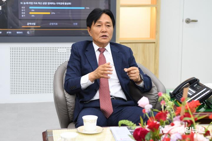 박용철 강화군수, 공직기강 확립으로 주민소통 강화 당부 ⓒ 강화군 박용철강화군수 공직기강 확립으로 주민소통 강화 당부0.jpg