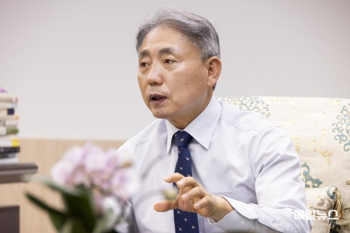 책 읽는 도시 계양! 미래인재 양성 위한 ‘독서문화 인프라’ 확충 ⓒ 계양구 윤환 계양구청장(1)0.jpg