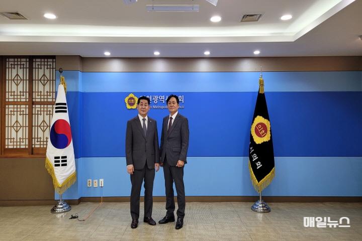 박용철강화군수 발로뛰는 적극행정 현안사업 건의 (2)0.jpg