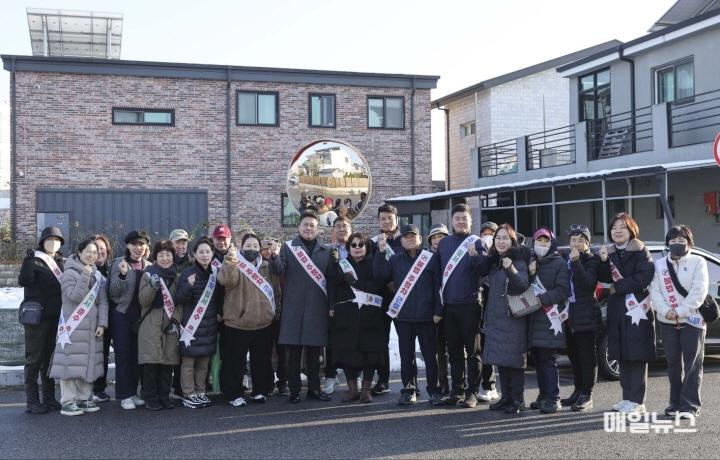 ‘불법 주정차 문제’ 민생 현장에서 길을 찾는 김정헌 중구청장 ⓒ 중구청 1-1 보도자료(불법 주정차 관련 민생 현장 점검)0.jpg