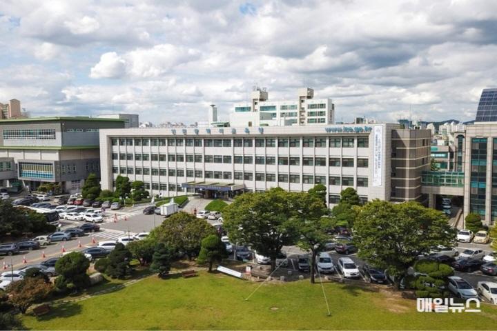 인천광역시교육청, 어려운 재정 여건 속에서도 학교기본운영비 75억 증액 ···일선 학교 운영 ‘숨통’ ⓒ 인천시교육청 ▲ 인천시교육청 청사 사진 ⓒ 인천시교육청01.jpg