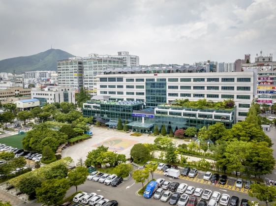 구청 전경 사진