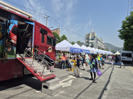 인천 계양소방서, '효성1004마을축제' 이동안전체험차량 행사지원
