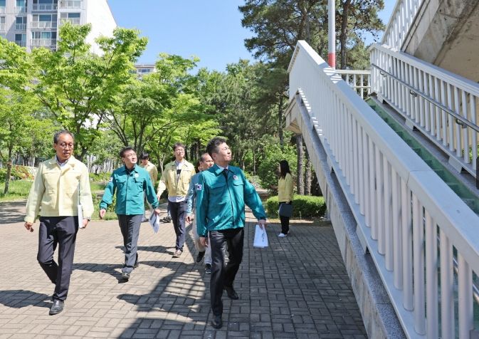 김정헌 인천 중구청장, ‘2024년 집중안전점검’ 앞장