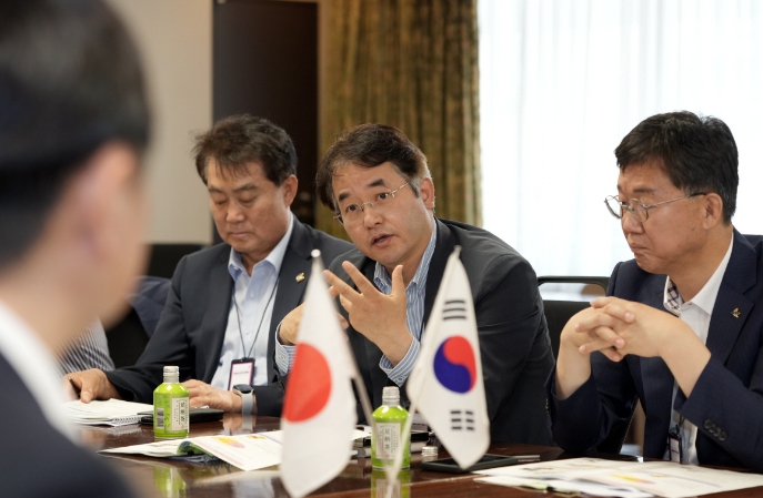 가나가와현청 방문 (고양경제자유구역을 소개하는 이동환 고양특례시장)